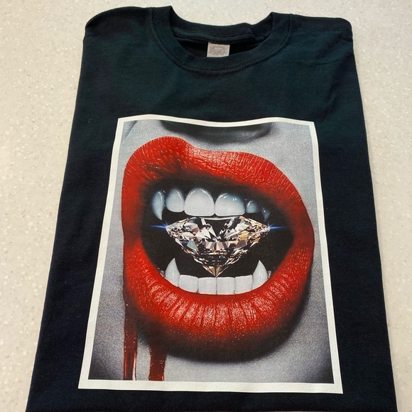 New unisex “ Diamond fangs “ - Picture 2 of 5